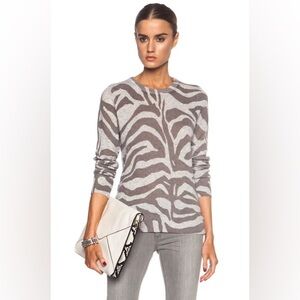 Equipment Shane Crew Neck Cashmere Sweater in Light Heather Gray Zebra